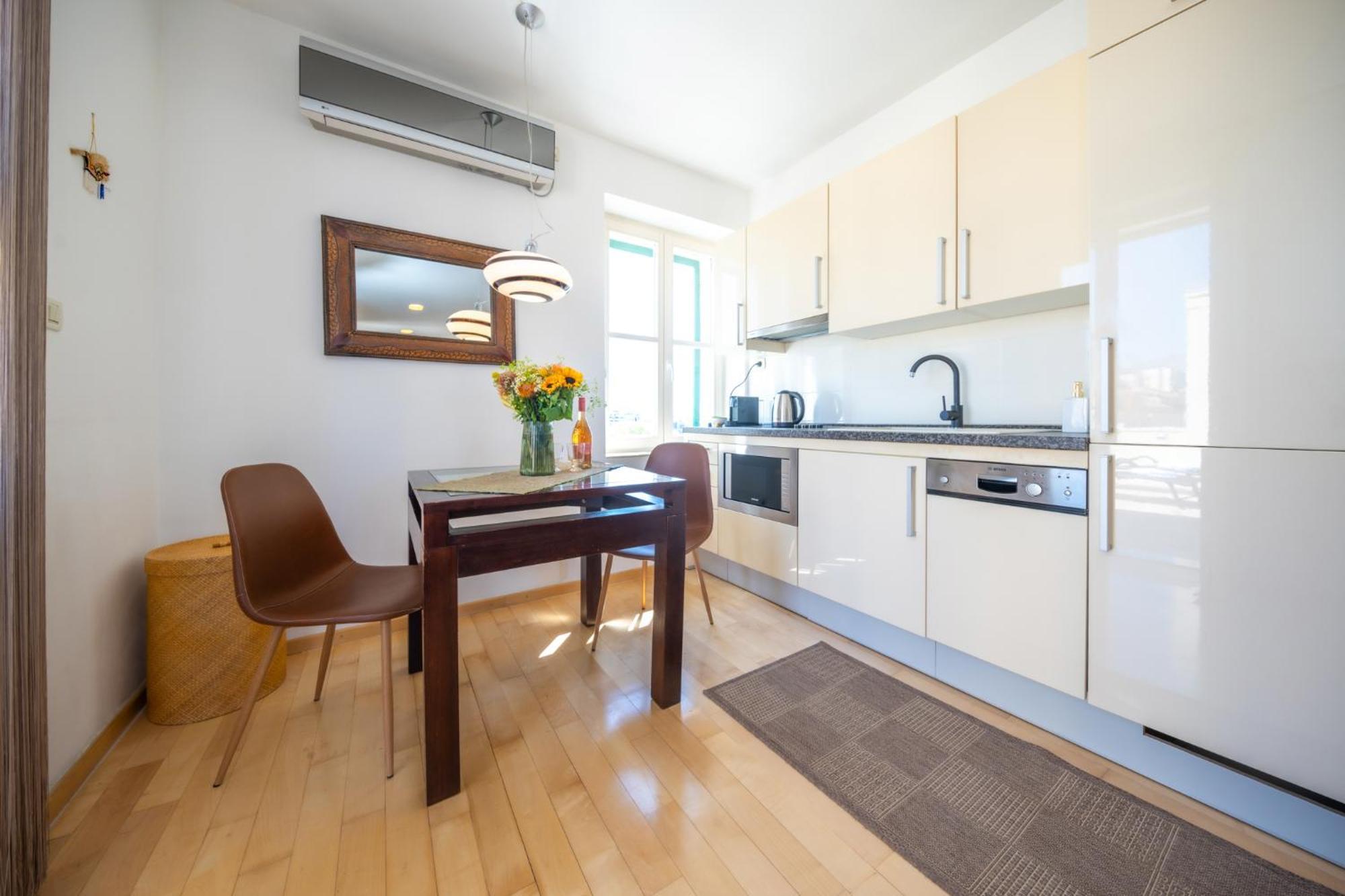 Terazza Grande In Diocletian Tower Apartment สปลิท ภายนอก รูปภาพ