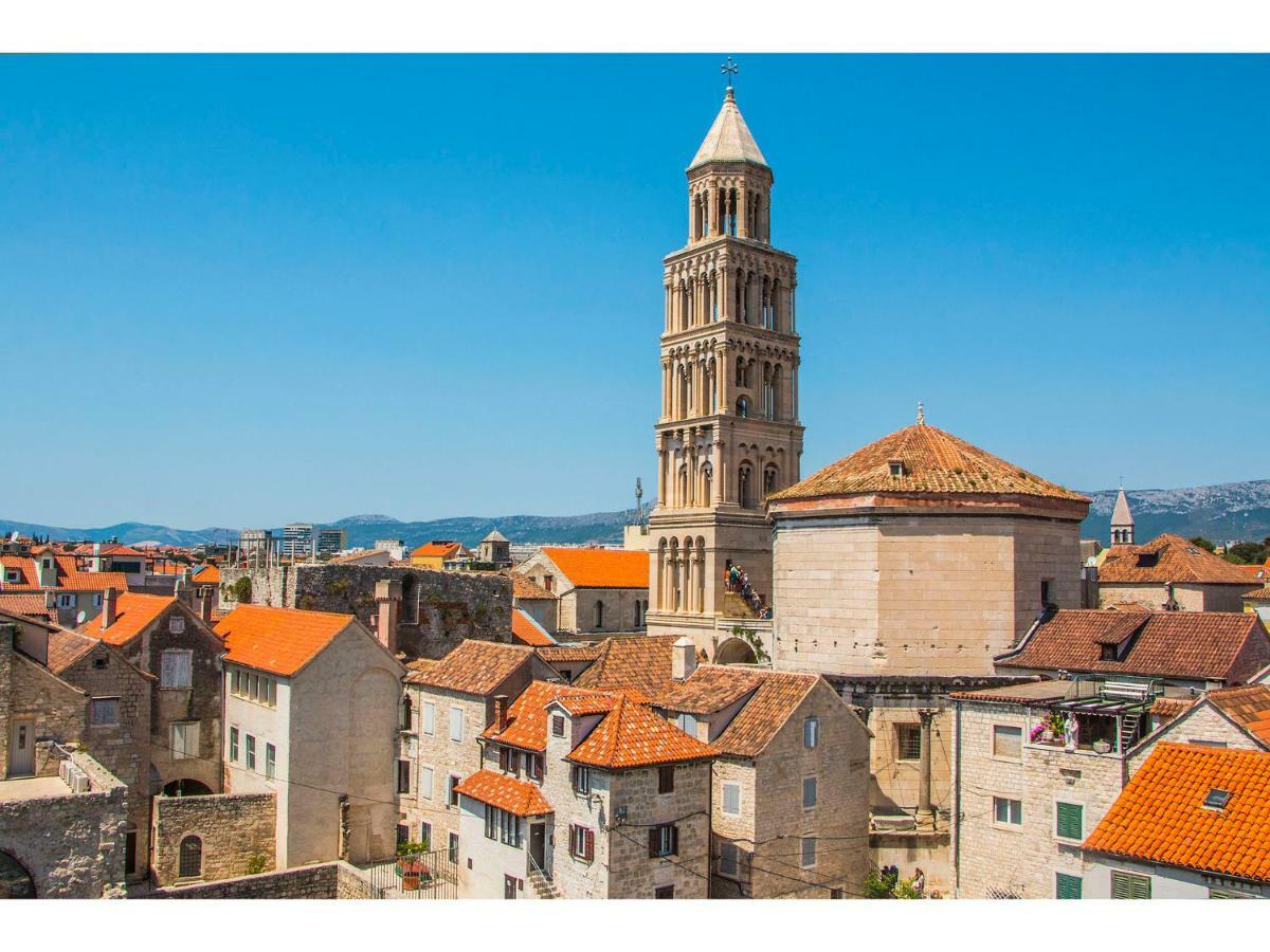 Terazza Grande In Diocletian Tower Apartment สปลิท ภายนอก รูปภาพ