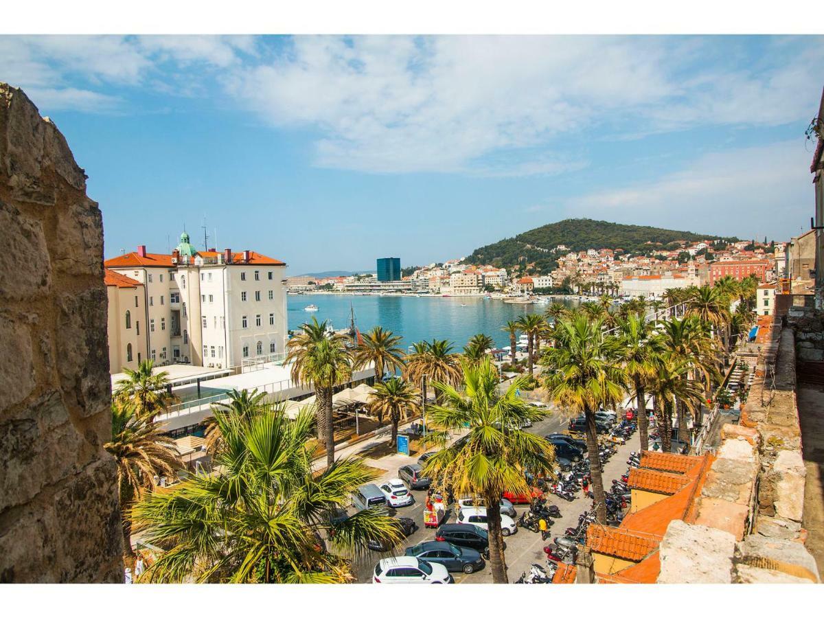 Terazza Grande In Diocletian Tower Apartment สปลิท ภายนอก รูปภาพ